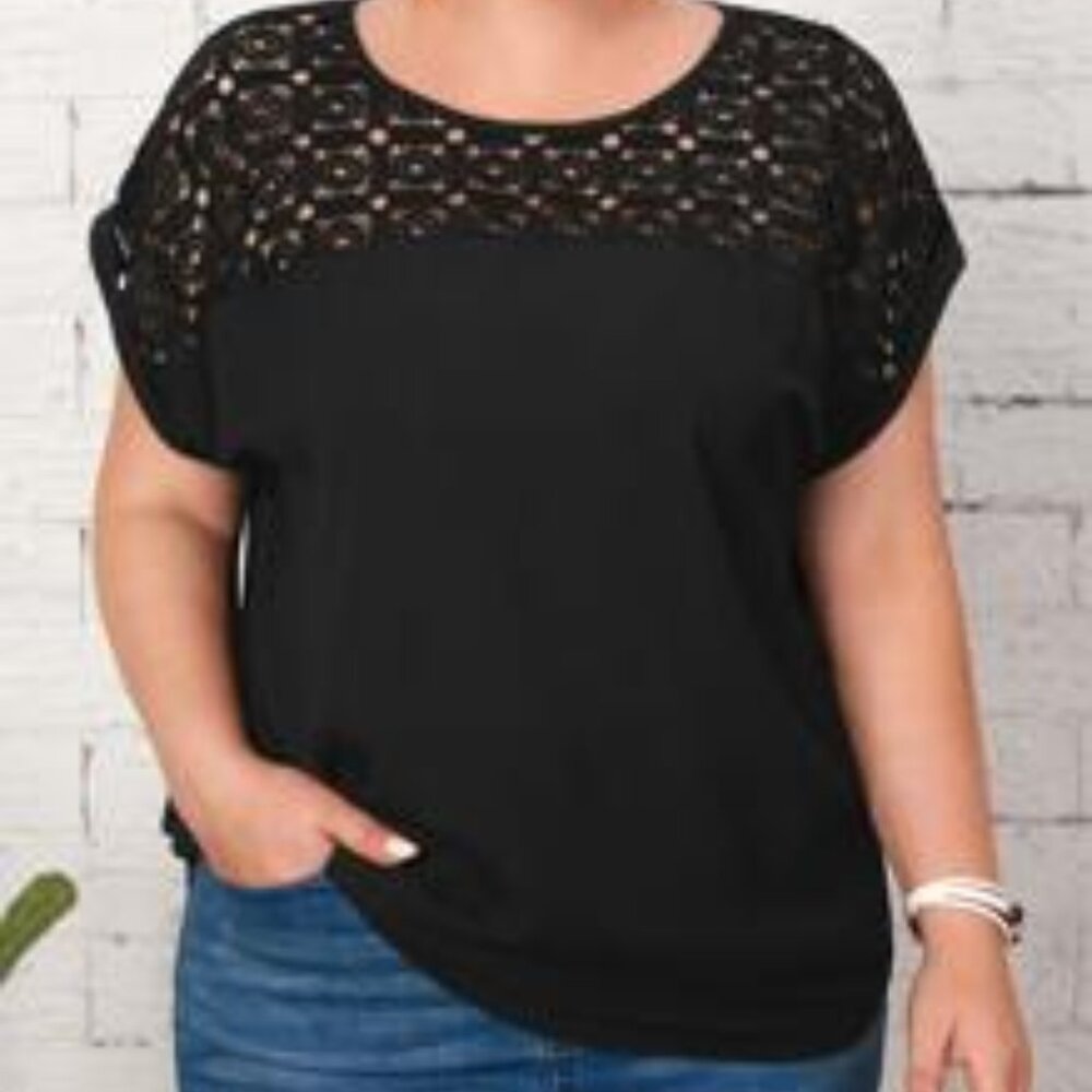Lace Yoke Cuffed Cap Sleeve Top Black 2XL OR 4XL NWOT